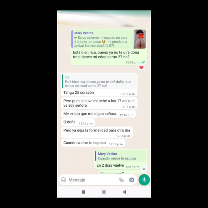 Mexicasero: Bayan Mary'yi 4 bacakla sikiyorum