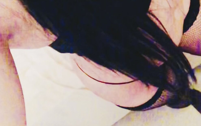 Monalisa1010: 창녀를 기다릴 수 없어 열심히 따먹기