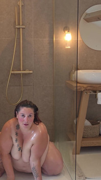 I Masturbate in My Shower