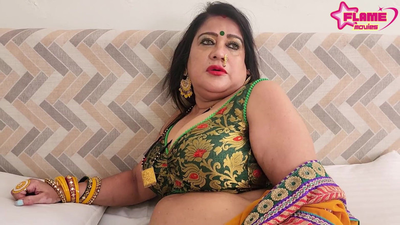 DesiHeat Studio: Mim Chachi sexo com velho homem desi sexo hindi audio