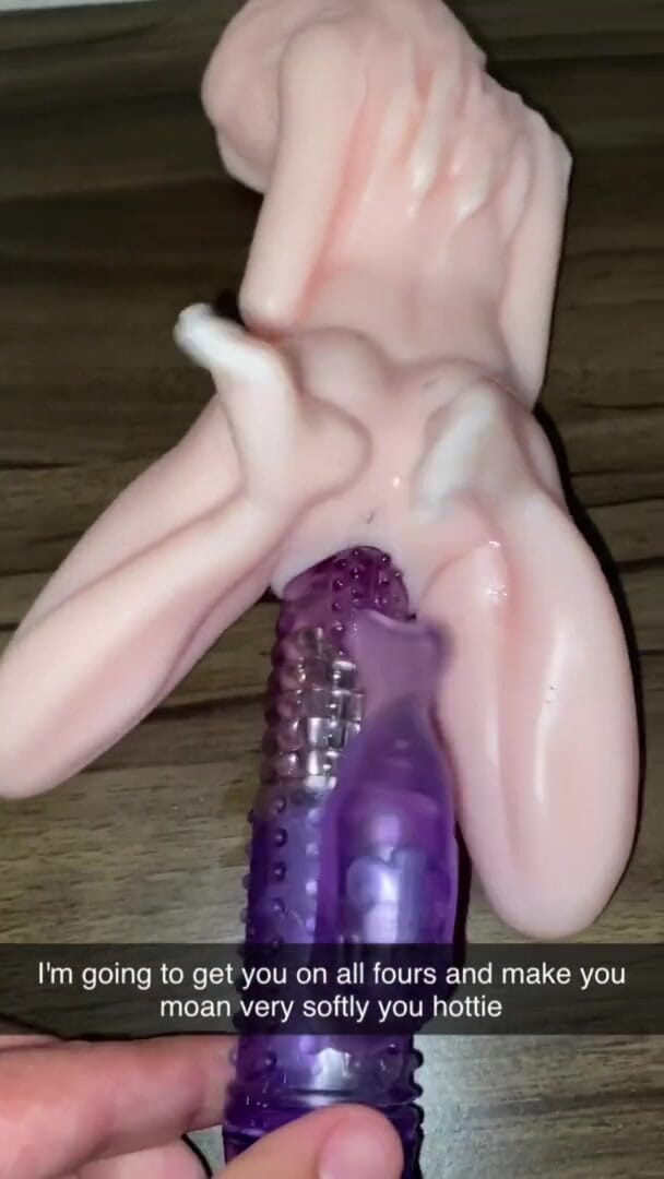 Greedy truck: Homem casado enviou seus brinquedos sexuais de 18 anos no snap...