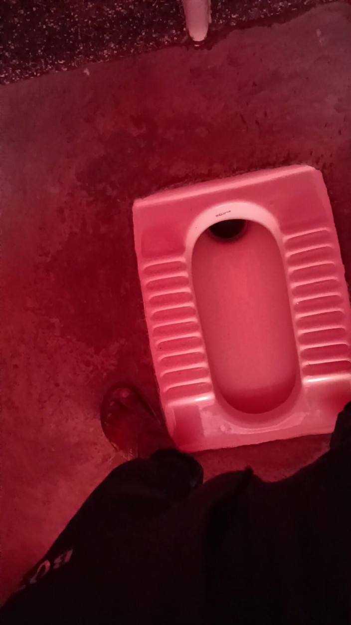 Darling_Shivani: Молодой паренек побрил член