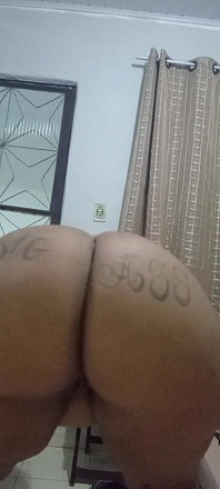BBW Wiggling Big Ass