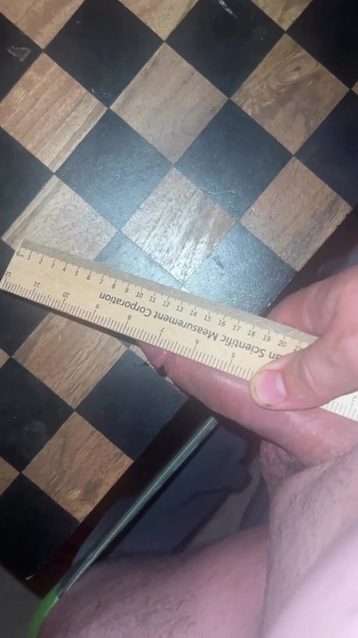 Dick Pants: Měření a studený kalíšek, zmenšte ptáka