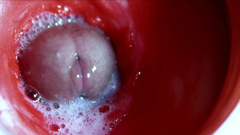 SEXY_GUYBEST: Muy cerca enormes corrientes de esperma en un dulce agujero...