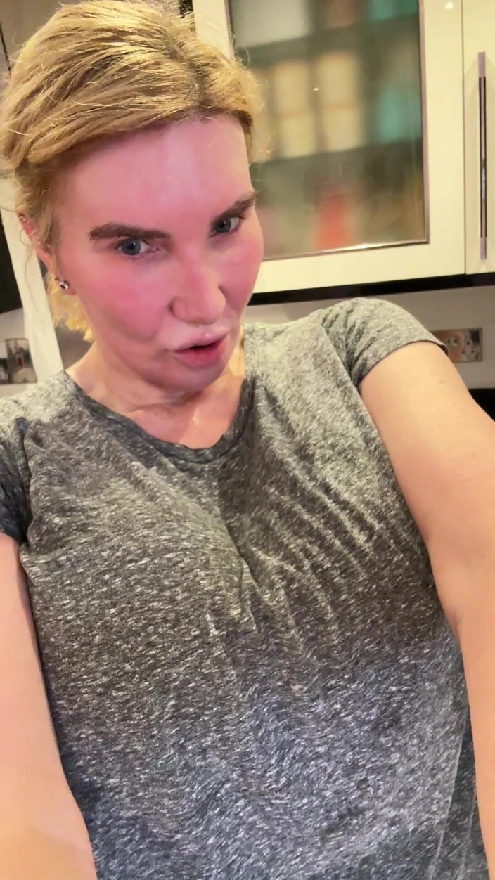 Sophie James: Tongue Fuck My Tight Sweaty Holes
