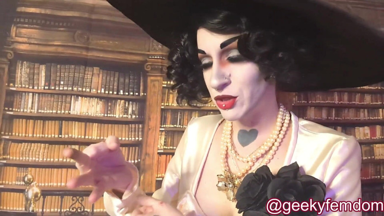 Geeky Femdom: Valentine Date with Lady Dimitrescu