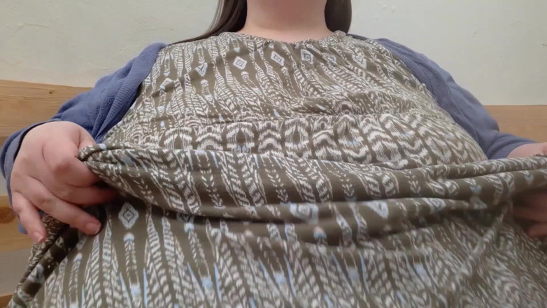 SSBBWLadyBrads: SSBBW ukazuje kundičku a roztahuje zadek fupa