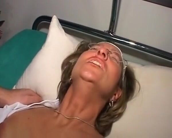 Deutsche Camgirls: A Mature German Nurse Gets Wrecked by Her Patient