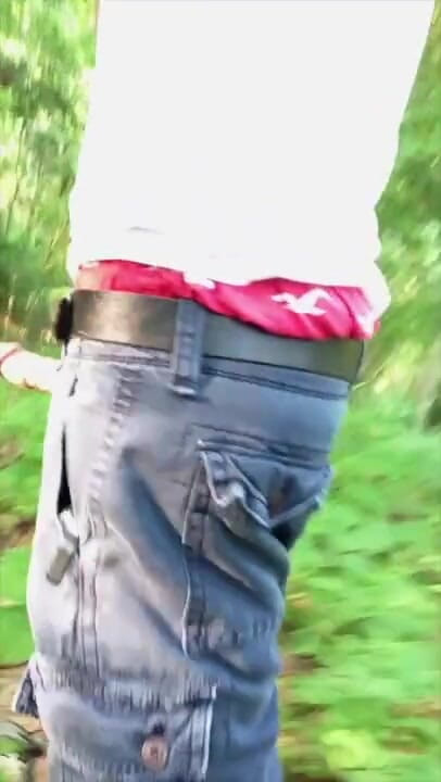 TJenner: Caminando con mi polla fuera - correrse, flacidez