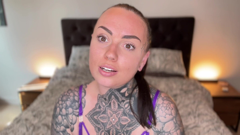 Miss Valentina: Castità mentale