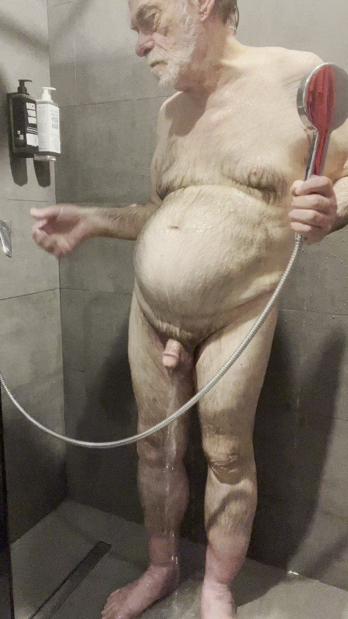 Coach Karl dude lodge: 2026 情人节淋浴时间 5