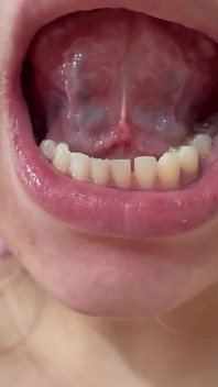 My Stepsister Does Tongue Fetish and Plays with Her Mouth and Then Shows Her Teeth