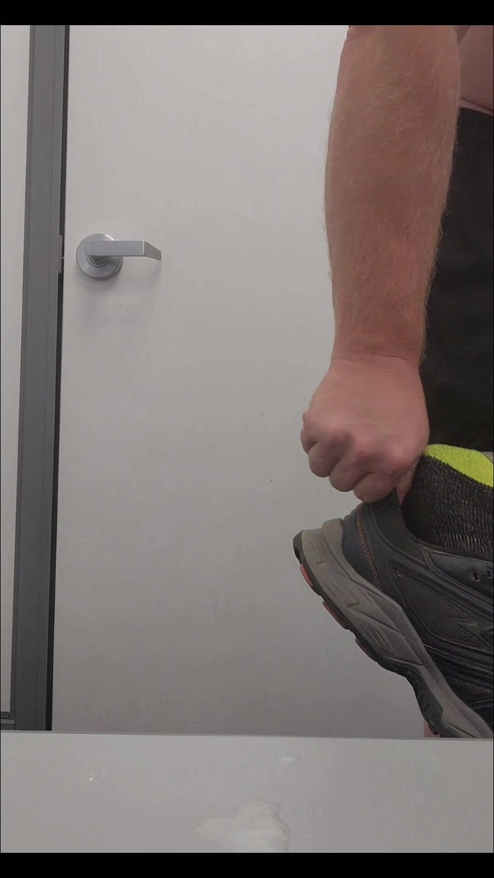 Djk31314: Essayez des vêtements avec une fin agréable.