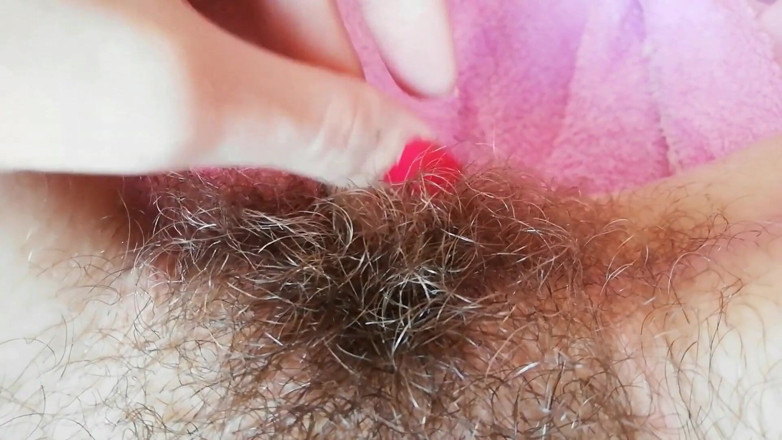 Cuteblonde666: Close up big clit hood scretching pulling
