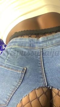Wetpussynaijaは大きなペニスを扱うことができます