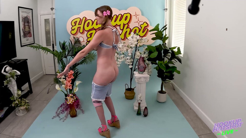 HookUp HotShot-BTS: Bts - Ashley Lane i Victor Rey