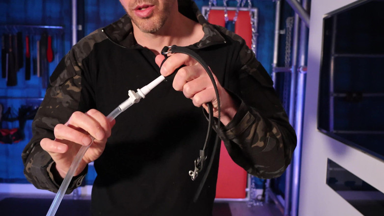 TomBakerBDSM: Punto di vista Tom baker - mangia ogni goccia della mia...