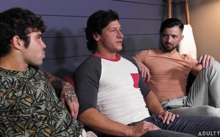 Heteroflexible: Heteroflexible - las cachondas Casey Everett y Joseph Castlian se unen...