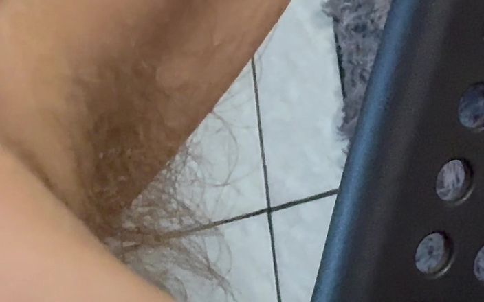 Cuteblonde666: Closeup momentos peludos