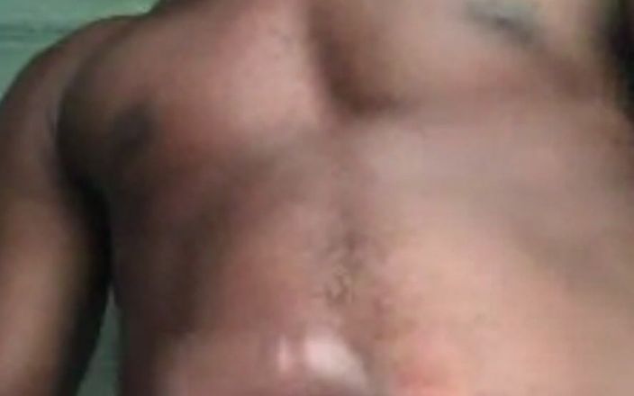 Funfor10k gay videos: Sabah erken saatlerde çevrimiçi sürtükle video sikişmek için mastürbasyon yapıyor