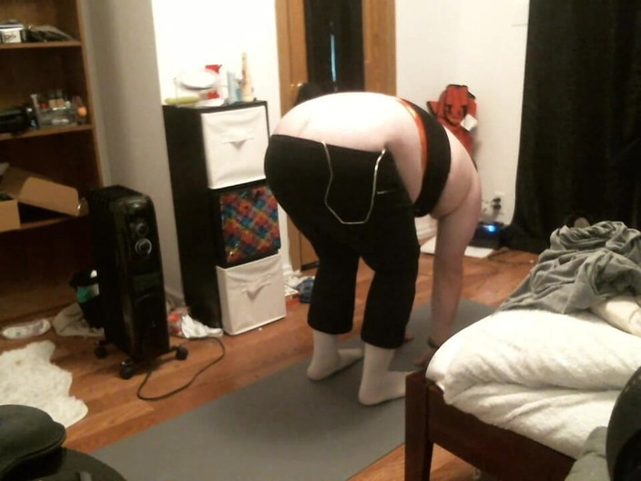 Roxxie rae page: बुलेट वाइब योग