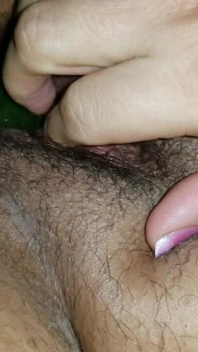 BerryDelixxxious: BerryDelixxxious salatalık ile oynuyor
