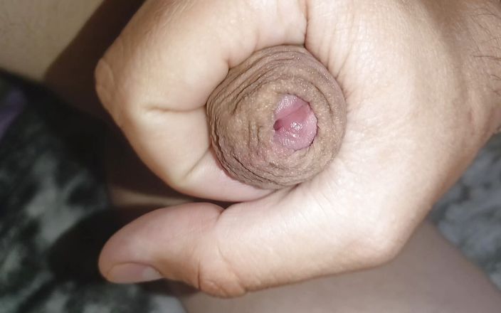 ArchiRusik: Linda mariquita Femboy gime de la corrida de pollas grandes