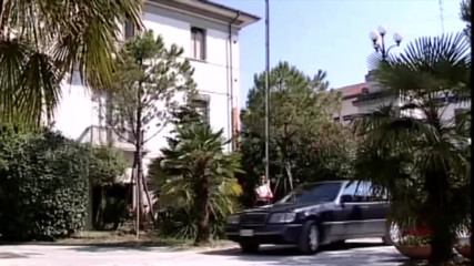 Inhonorof porn: Le Directeur De L’hôtel Baise Le Beau Jeune Client