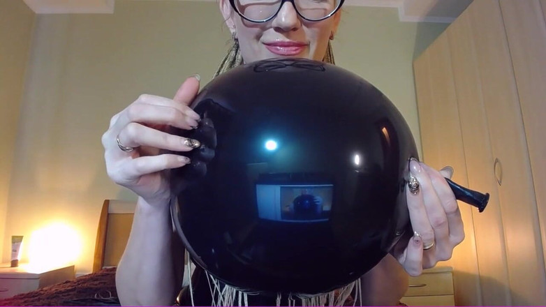 BadAssBitch: Zadní ballon kouření do popu