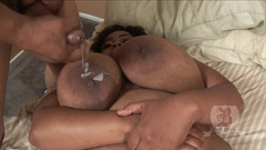 Black Sinner: Pepek xxl awek hitam bertetek besar menghisap zakar hitam besar