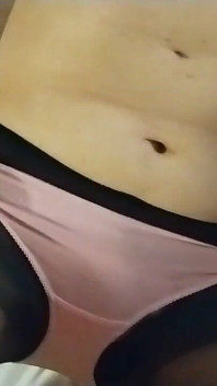 Jeune travesti en solo