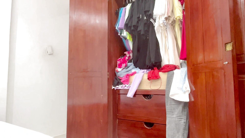 Katrina4deluxe: Schmutziger sex mit bBW-zimmermädchen