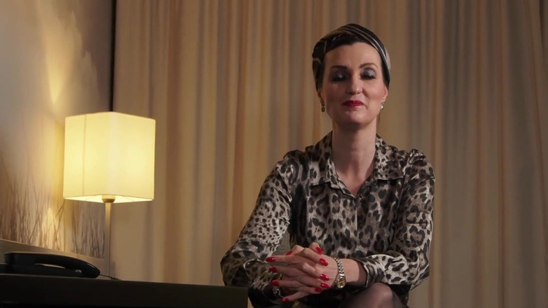 Lady Victoria Valente: Dein bürochef weiß, was für ein Misserfolg sie sind!