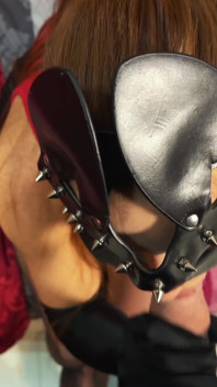 High Heels, Pantyhose & Cheating - Hotel Room Secrets