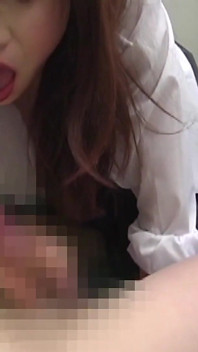 섹시한 창녀를 위한 파라다이스 난 그냥 도울 수 없어 하지만 약한 사람을 괴롭히는 -1