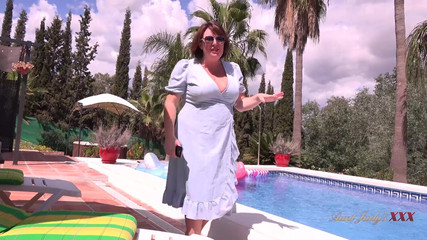 Aunt Judy's XXX: TetaJudysXXX - Ztracená turistická milfka Jojo Robinson potřebuje vaši pomoc POV