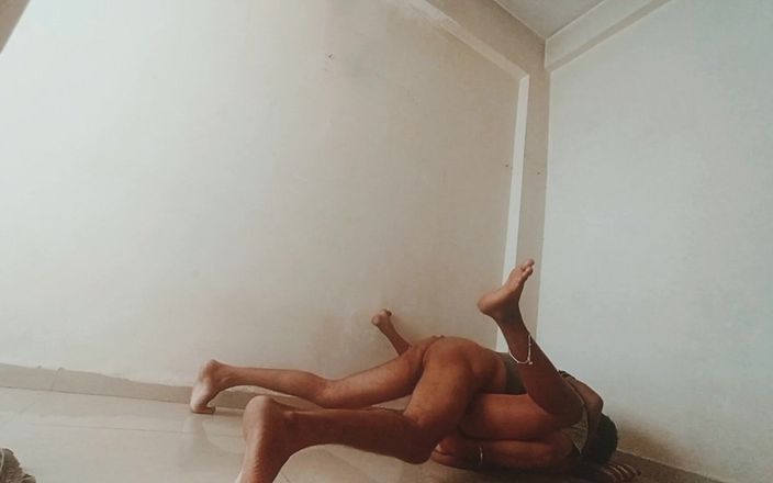 Harder299: 很长一段时间后操了德西村哥。印度热辣熟女