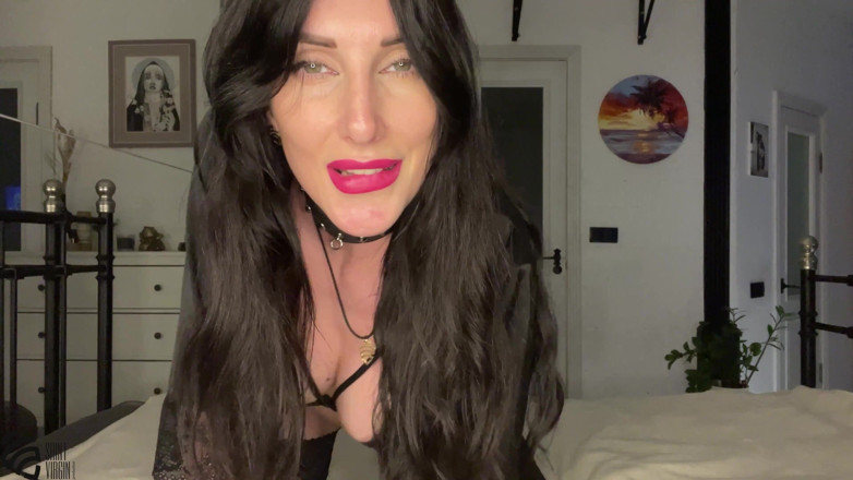 LizaVirgin: 色情明星丽莎处女引诱获得潮吹高潮