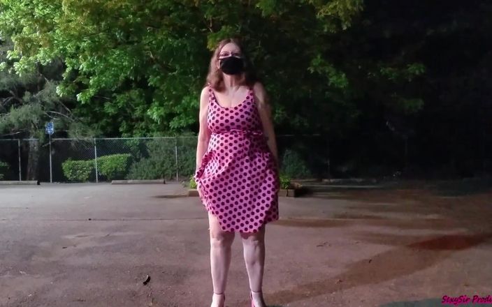 SexySir Productions: Vestido rosa-n-preto dos anos 50 provocação anal