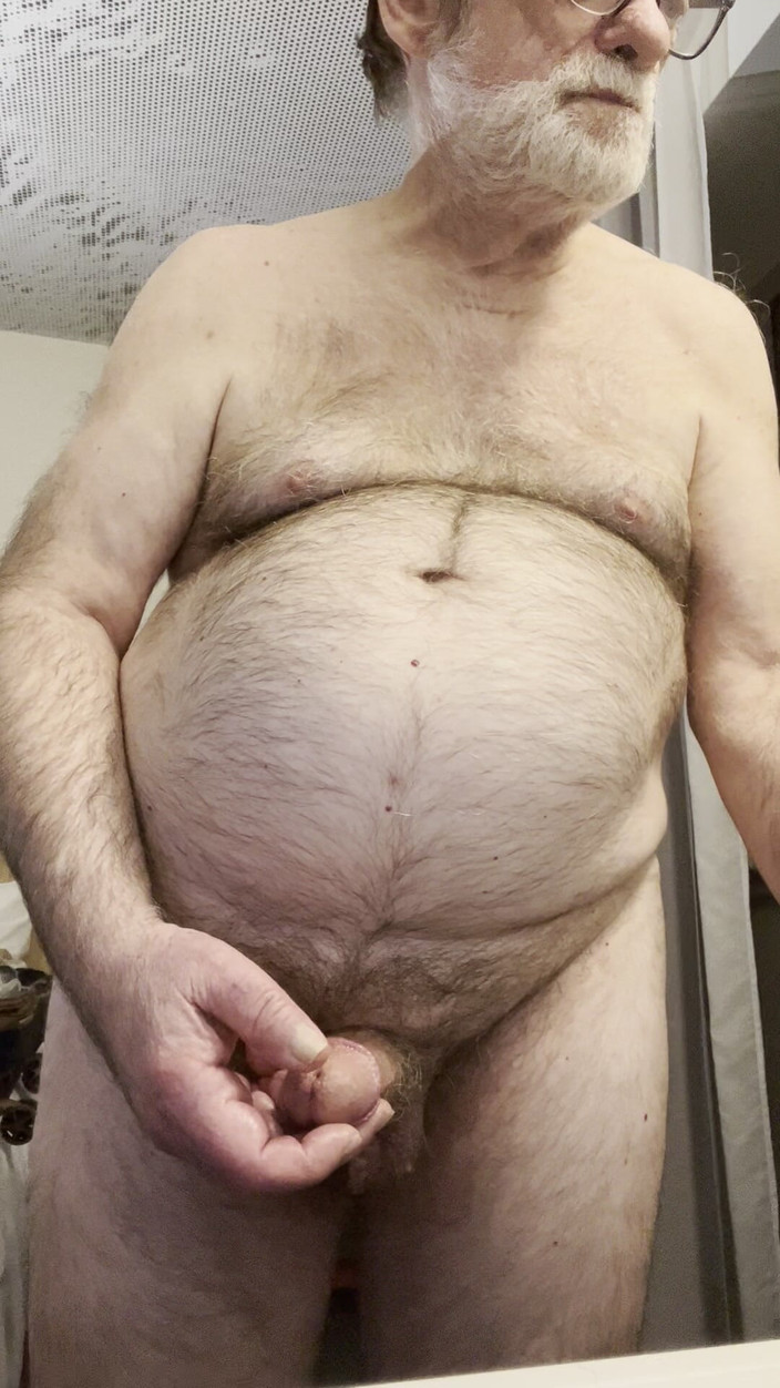 Coach Karl dude lodge: Feb 4 2026 - Stroking Show for Fans