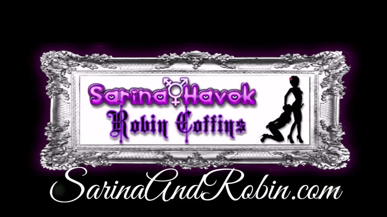 Robin Coffins: Gótica dominatrix se mea por toda la chica chica y...