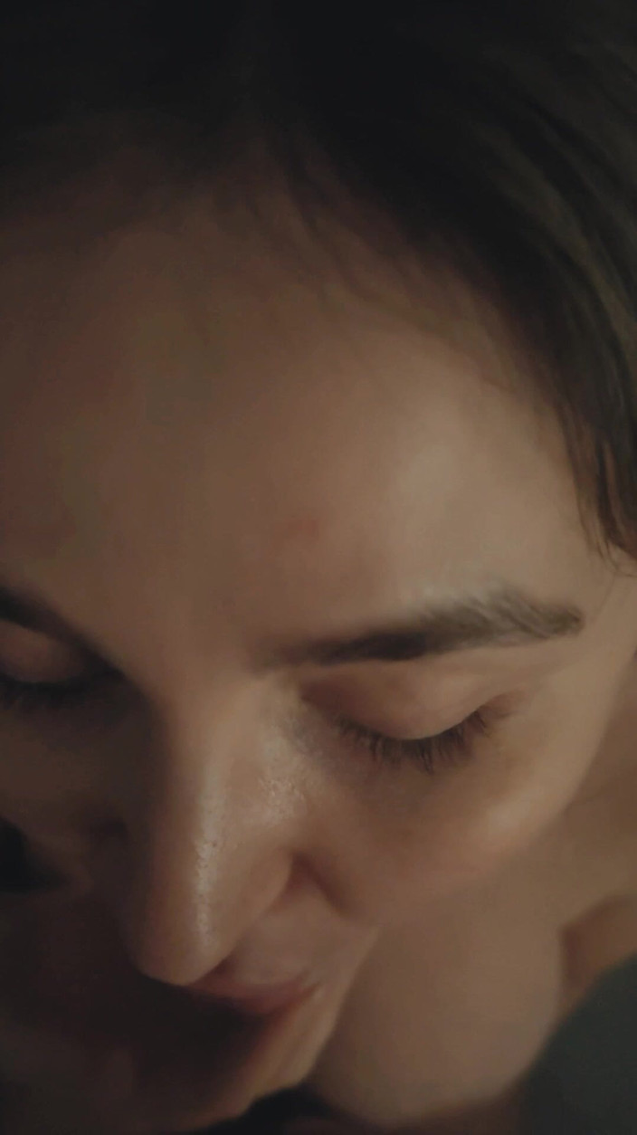 Alina Rai: 人妻的私人性生活：只和我老公分享