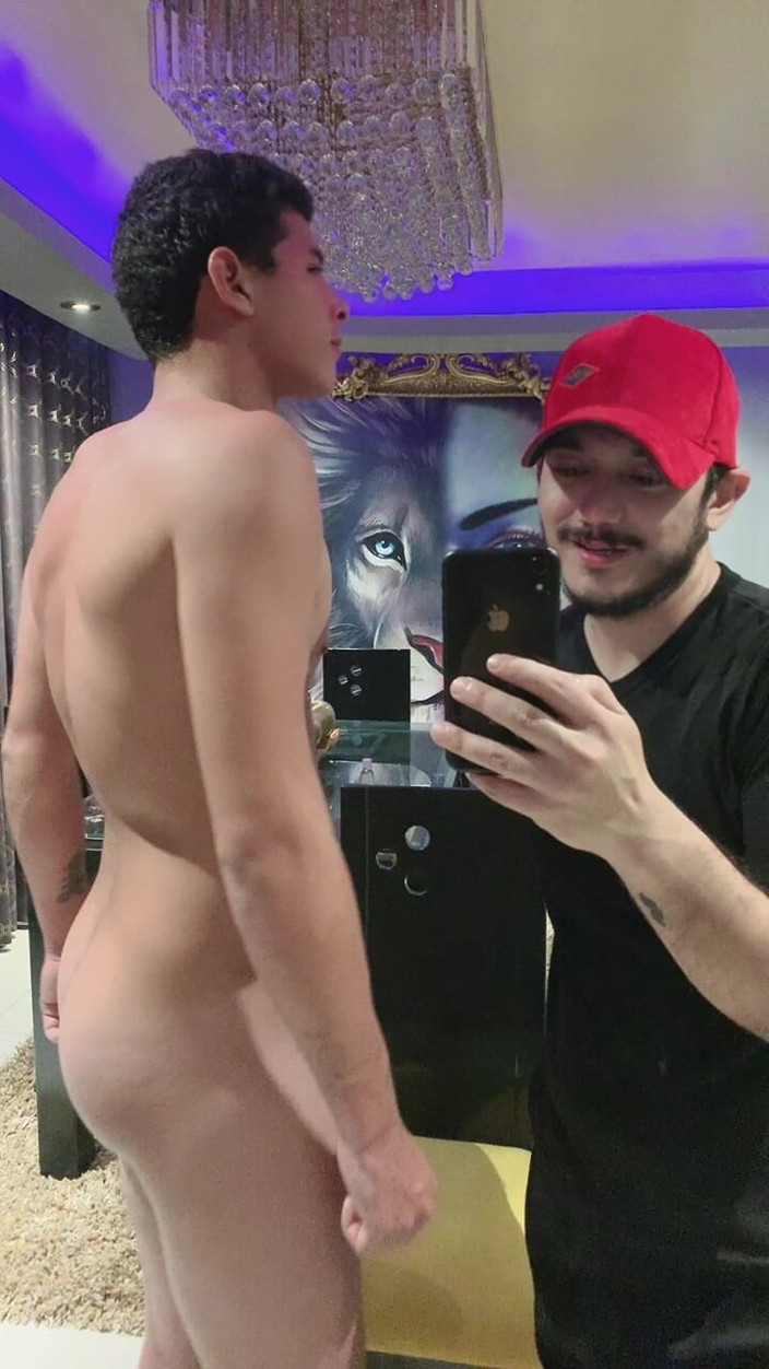 The-hook305: Markus Gets a Blowjob in Front of the Mirror