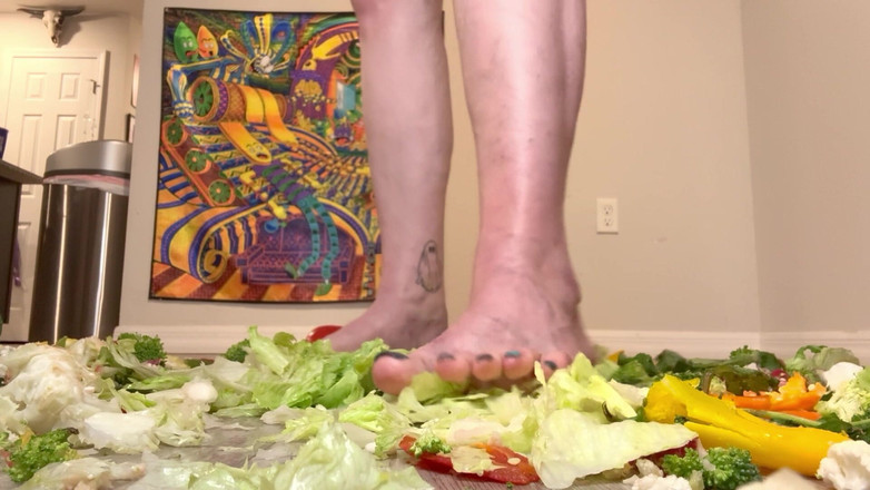 Peppermint Giantess: Размер 16, давка ступней с овощами