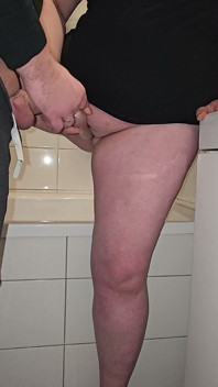 Stiefsohn Bat Mich, Auf Mein Haariges Muschi-badezimmer Zu Kommen
