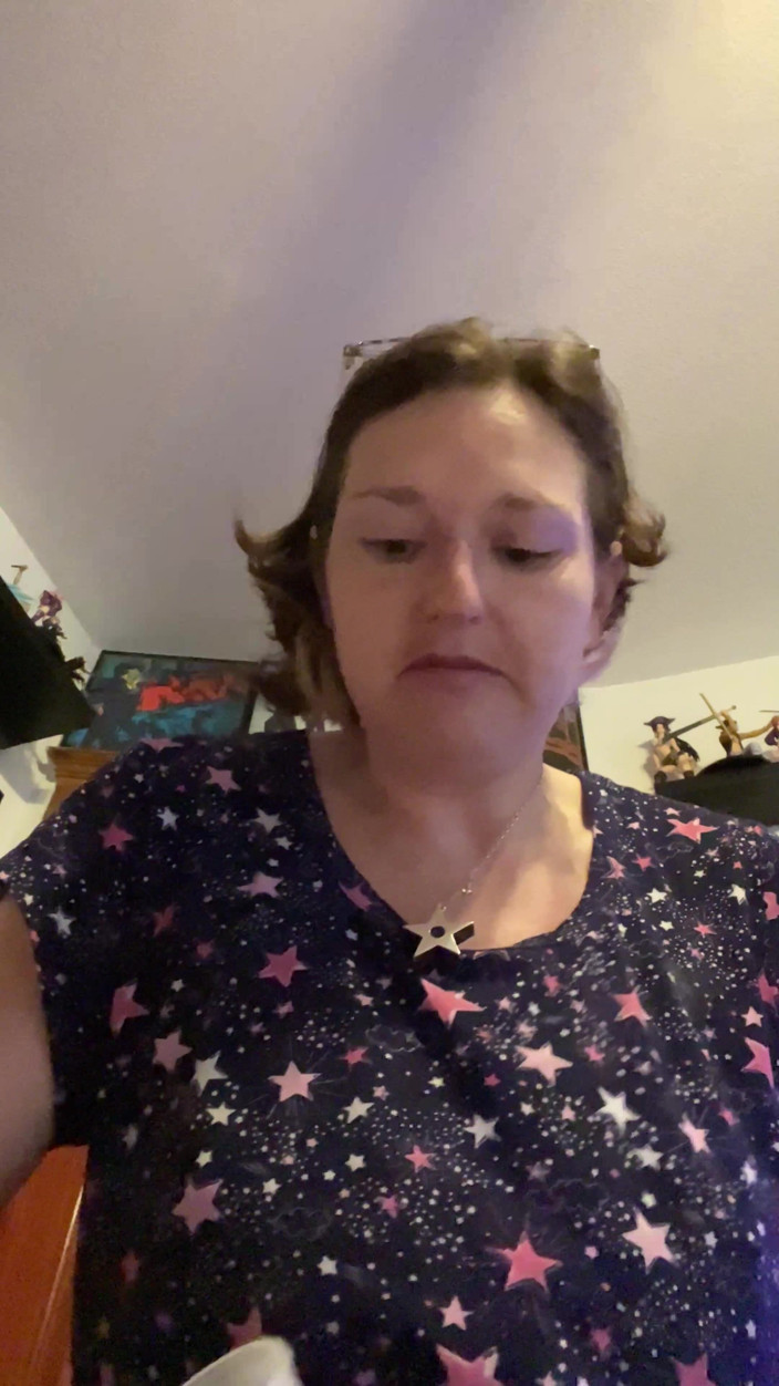 Pissing Paradise: Huge Piss From My Bushy Pussy in My Mate’s Bedroom...