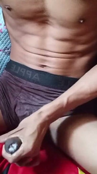 Masturbation d’homme en solo, partie (66)
