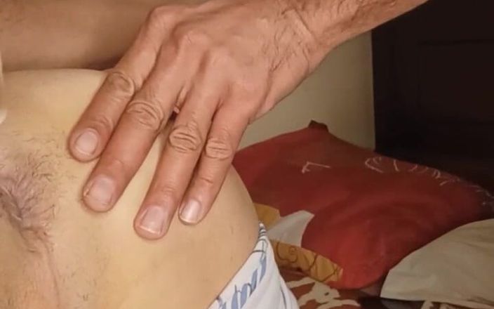 Arab gay sex: Tôi phát hiện ra bí mật của người bạn thân...