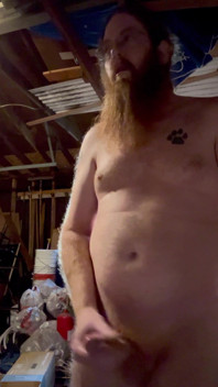 Quick Cum in the Garage
